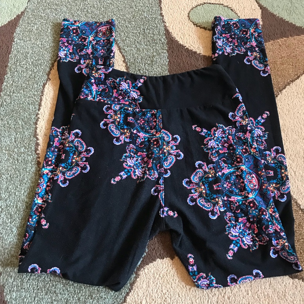 Rare unicorn medallion tween leggings